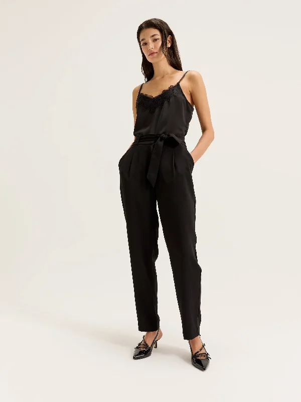 Valeria Crepe Pants