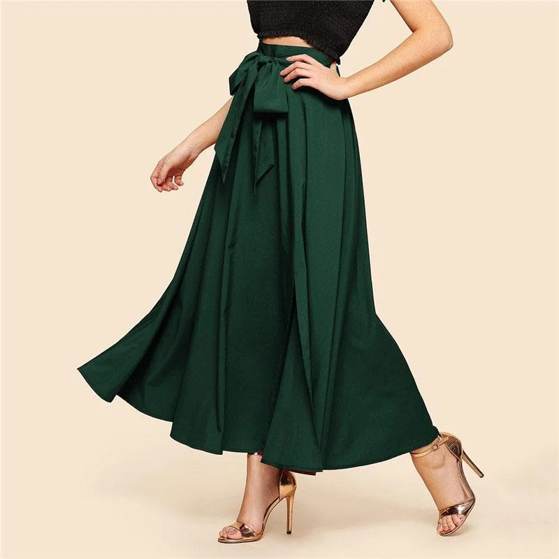 Bow Knot Front Flare Skirt