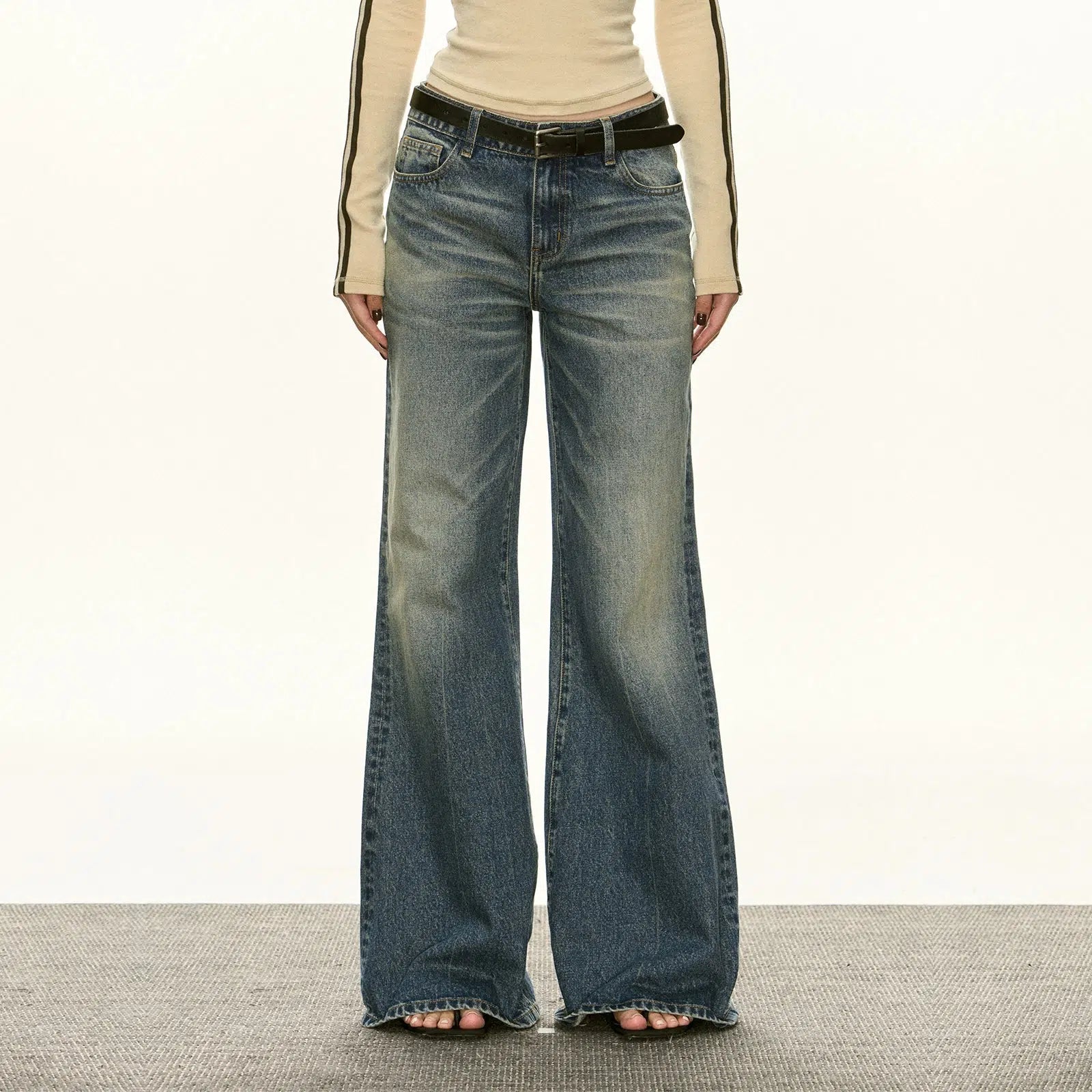 Classic High-Waisted Flared Jeans